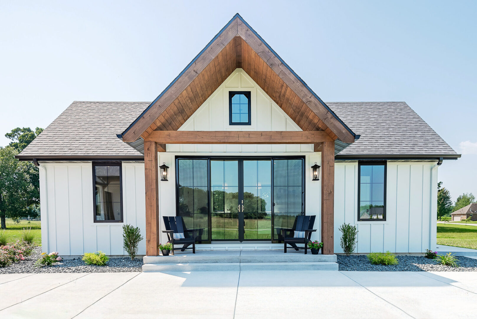 <h3>Strafford Pool House
