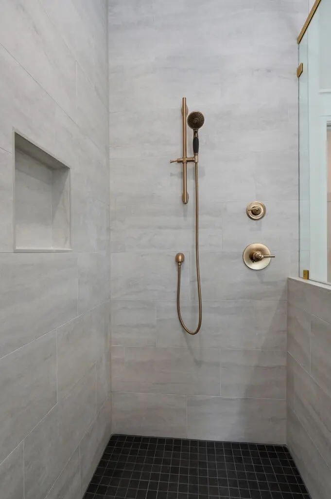 Custom home builder - Ruskin homes