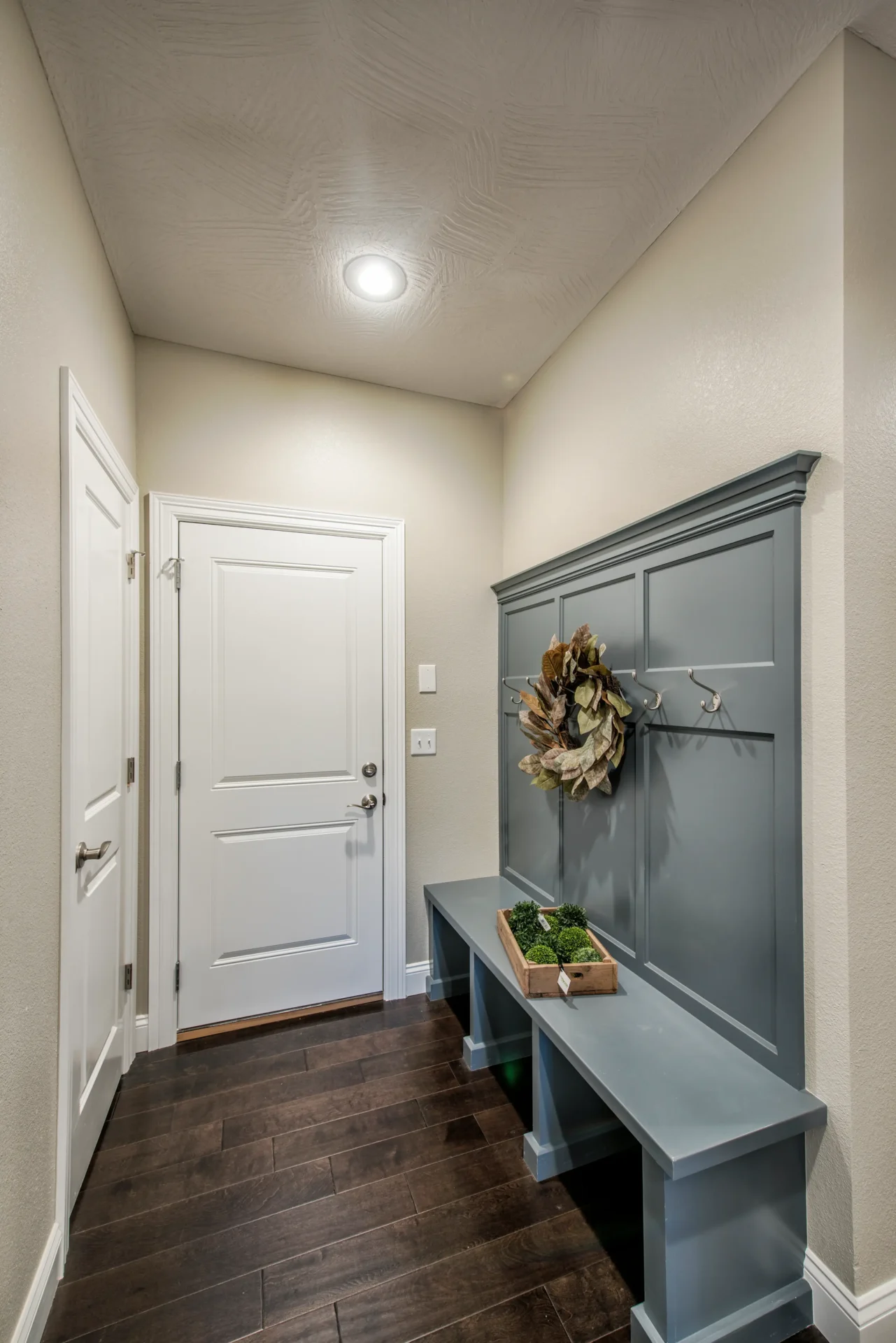Custom homes - interior design