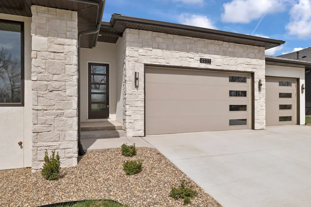 Vintage Pointe custom homes