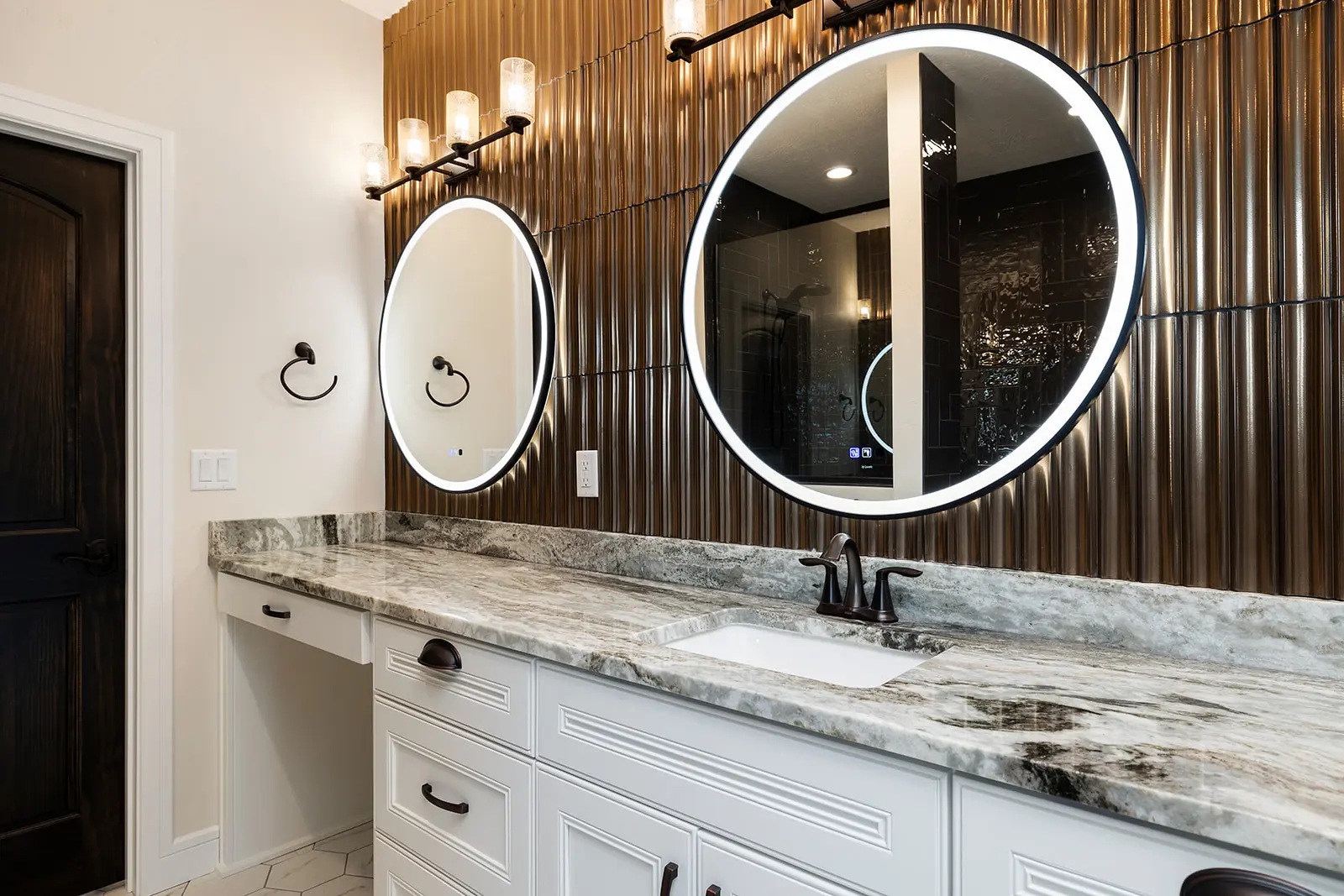 luxury bathroom cabinet design