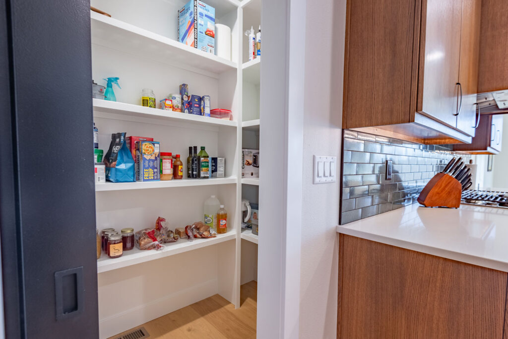Walk-in pantry shelving - Rogersville, MO