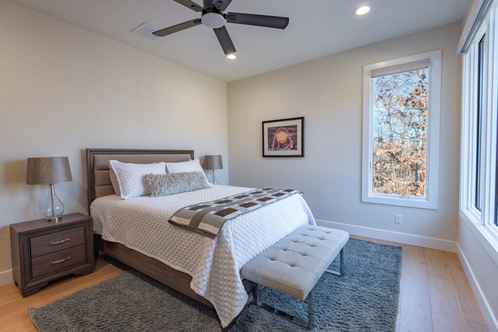 Primary bedroom - Rogersville, MO